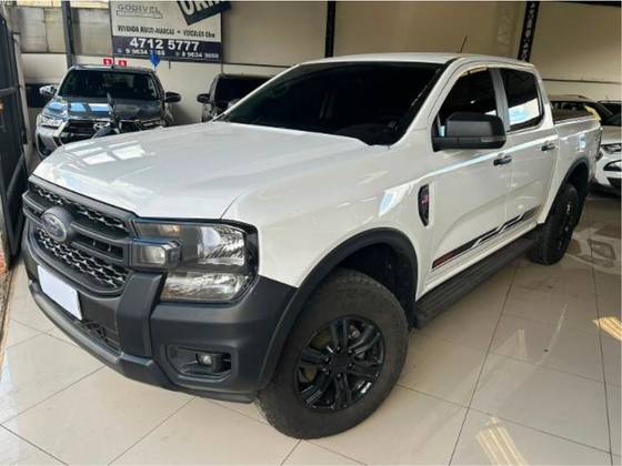 FORD RANGER 2.0 TURBO DIESEL CD XL 4X4 MANUAL FORD RANGER 2.0 TURBO DIESEL CD XL 4X4 MANUAL
